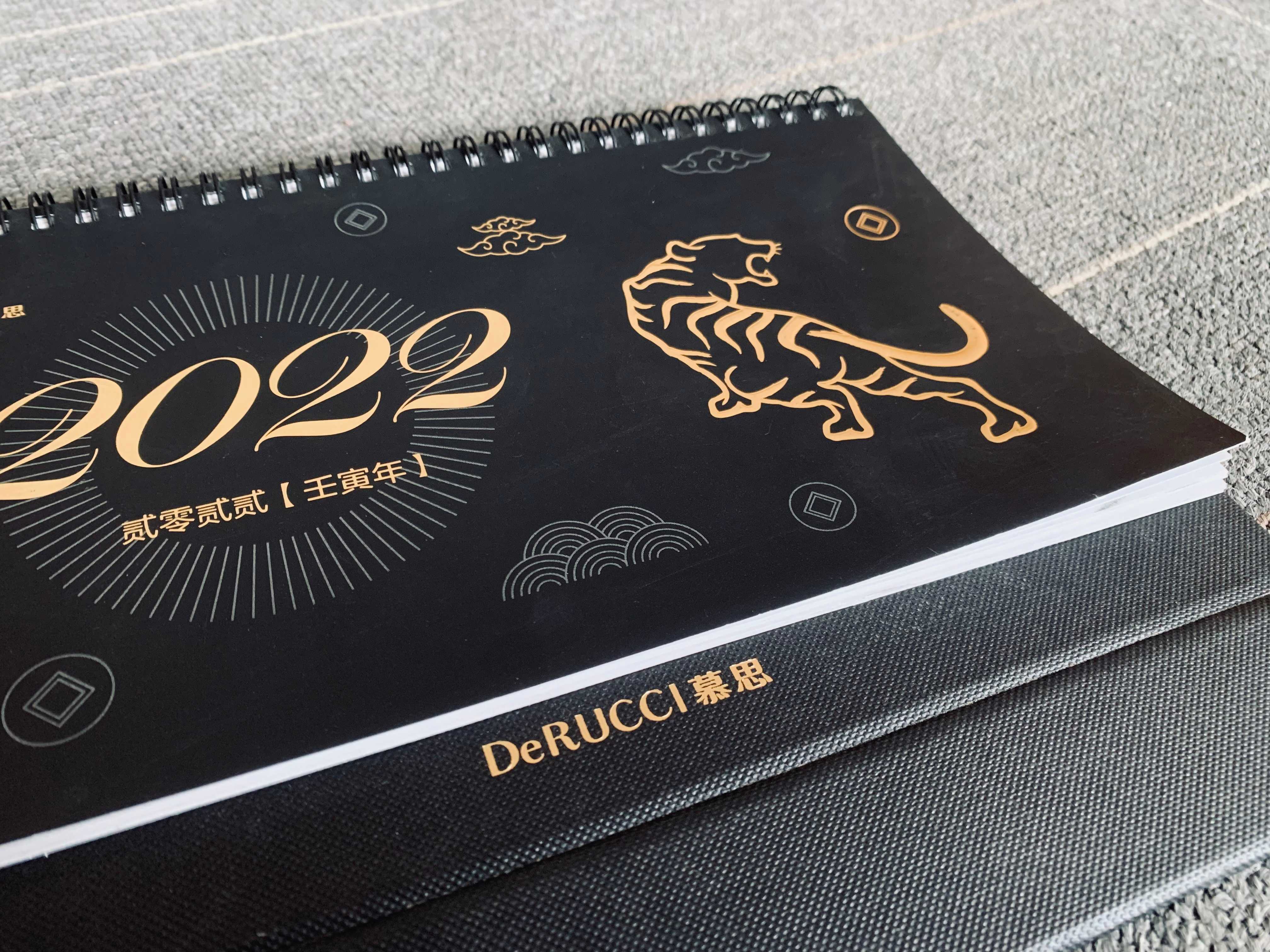 上海印刷廠專業(yè)指南：單頁印刷紙張厚度選擇全解析